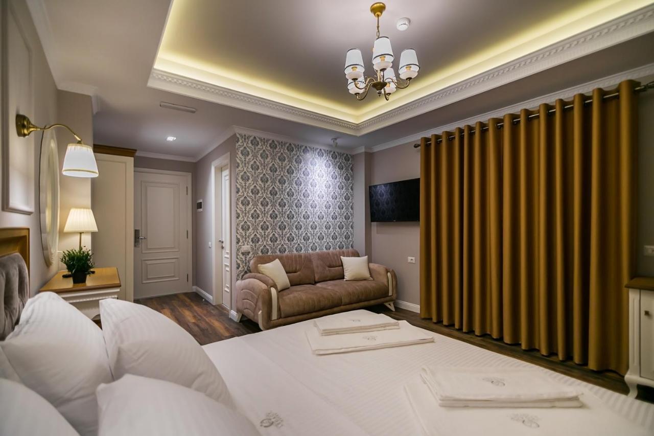 Legacy Boutique Hotel Korça Kültér fotó