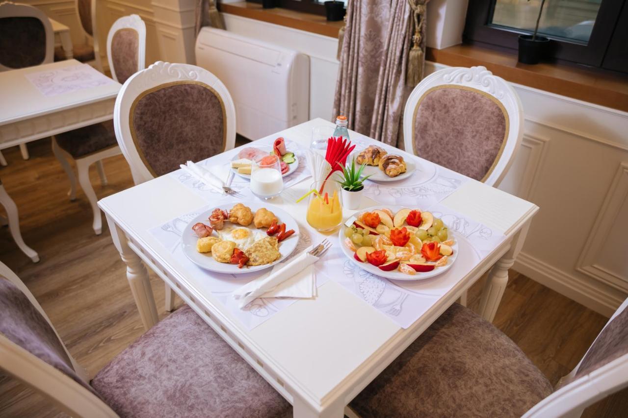 Legacy Boutique Hotel Korça Kültér fotó